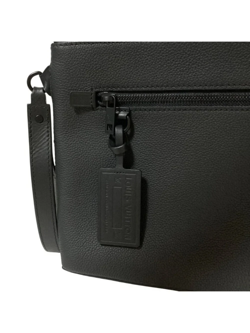 Louis Vuitton LV Aerogram Take Off Pouch Clutch Noir